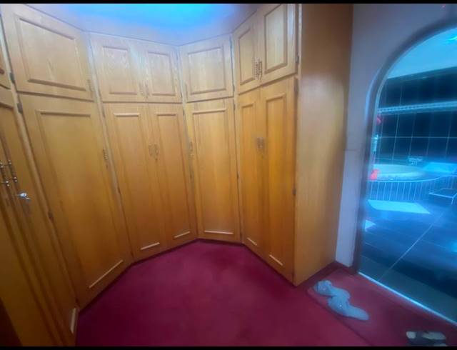 4 BEDROOM HOUSE FOR SALE IN EASTDENE